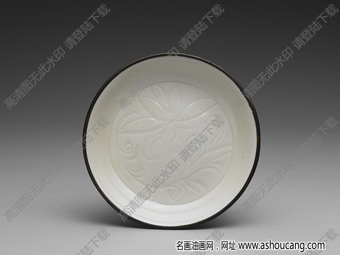 北宋-金 定窯白瓷劃花蓮花紋碟 高清大圖下載