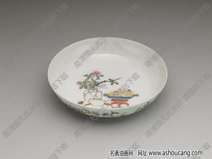 清乾隆 琺瑯彩淺藍(lán)地博古小碟 高清大圖下載