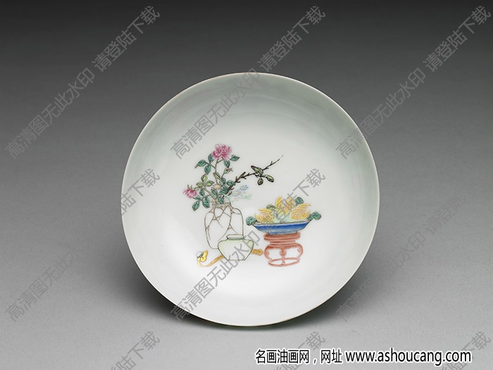 清乾隆 琺瑯彩淺藍(lán)地博古小碟 高清大圖下載