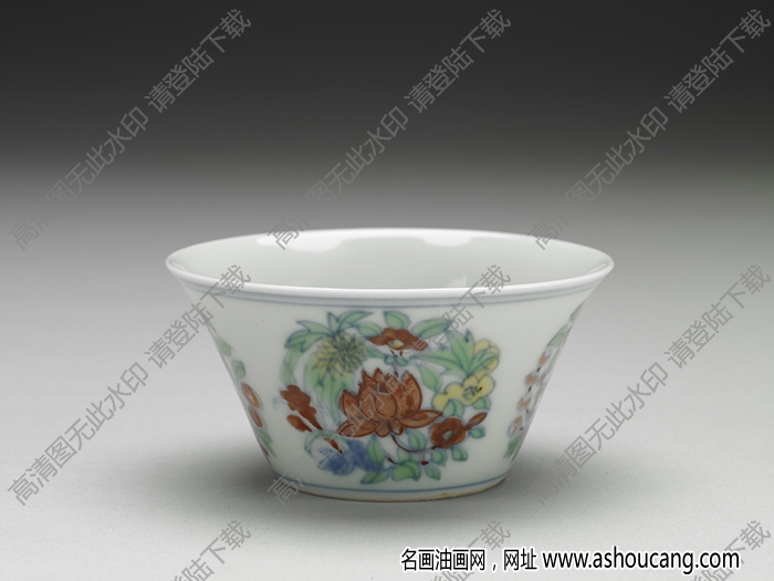 明成化 斗彩四季團花果紋杯 高清大圖下載