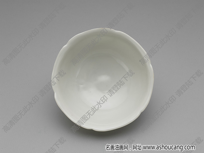 明永樂 甜白暗花菱花式茶鐘 高清大圖下載