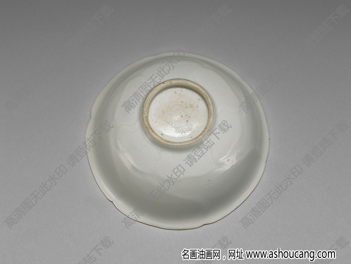 明永樂 甜白暗花菱花式茶鐘 高清大圖下載