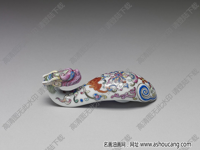 清 白地粉彩龍首瓷帶鉤 高清大圖下載