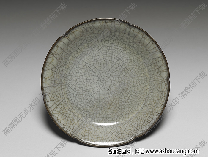 南宋-元 哥窯青瓷葵口碟 高清大圖下載