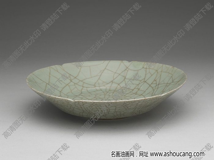 南宋 官窯青瓷葵口盤 高清大圖下載