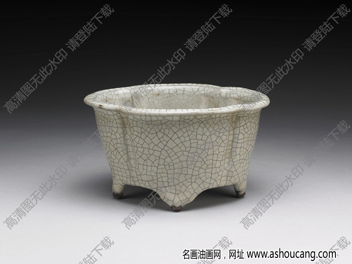 南宋-元 官窯青瓷海棠式盆 高清大圖下載