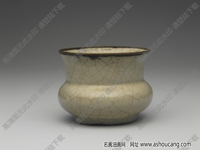 南宋-元 官窯青瓷渣斗式尊 高清大圖下載