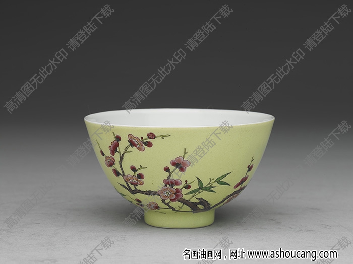 清雍正 琺瑯彩瓷綠地梅竹先春鐘 高清大圖下載